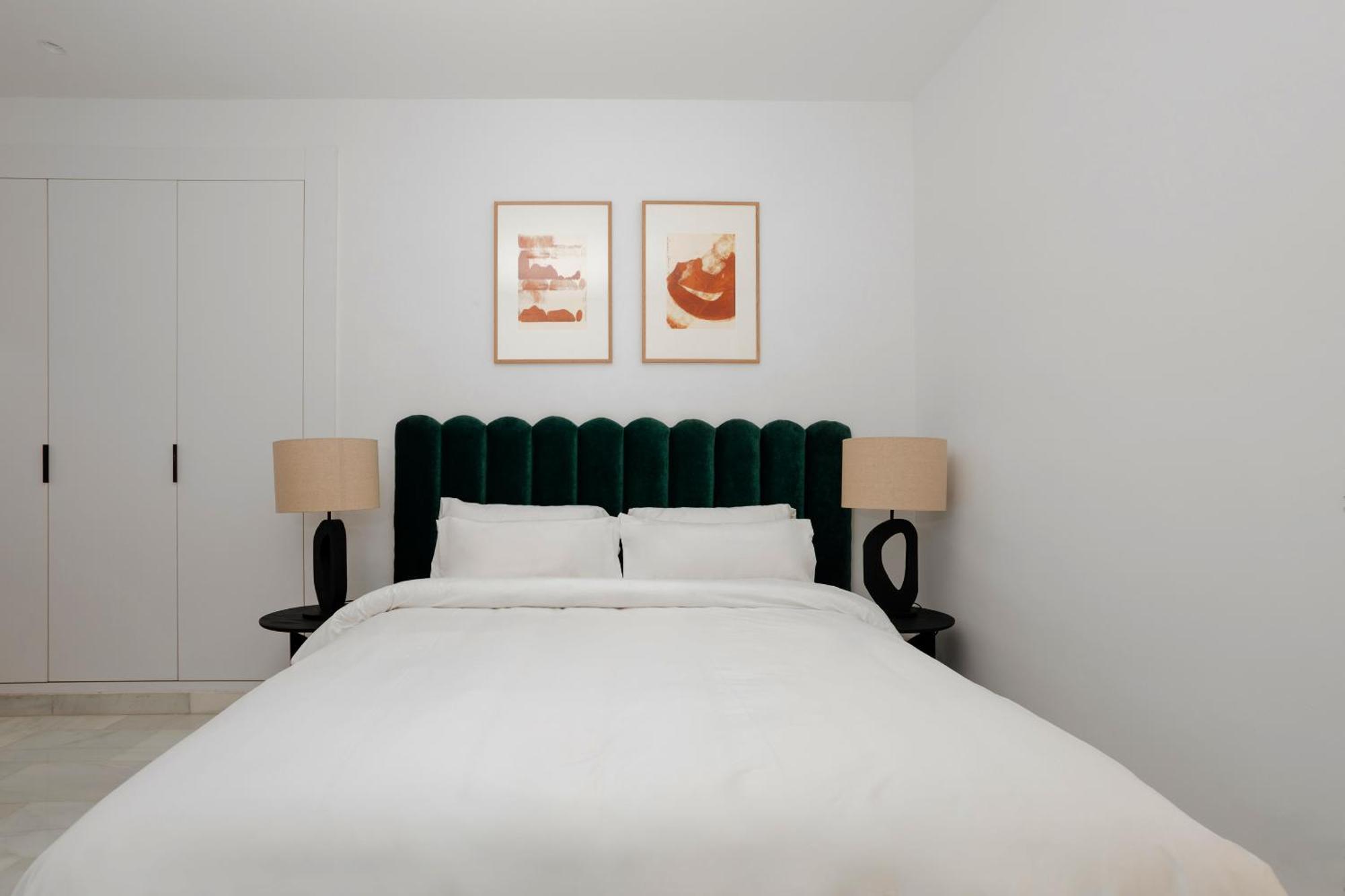Sonder Santa Ana Aparthotel มาดริด ภายนอก รูปภาพ